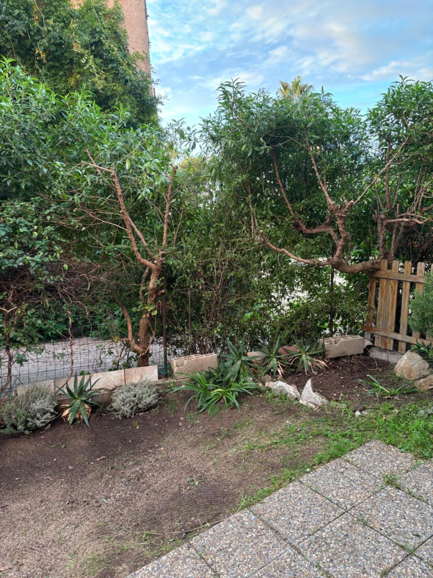 Appartamento Con Giardino A 50 M Dal Mare LʼÎle-Rousse Exteriör bild
